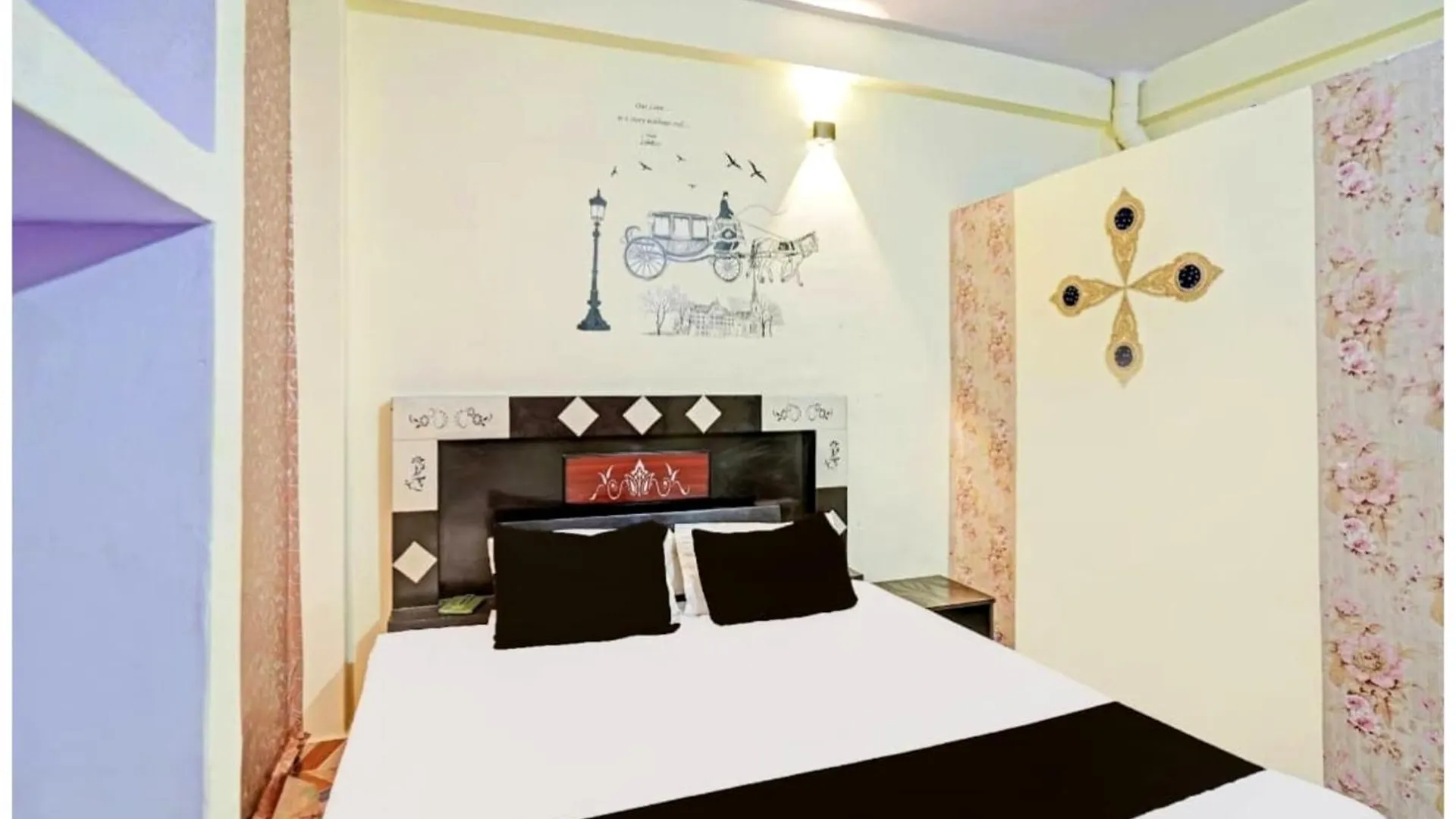 Hotel Kashi Family Stay # Near Kashi Vishwanath Temple - Free Wi-Fi And Parking - A Premium Hotel Varanasi